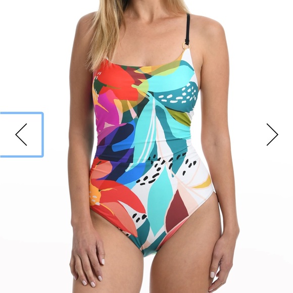 La Blanca
Eclectic Shore Lingerie One-Piece Swimsuit NWT - Picture 5 of 7